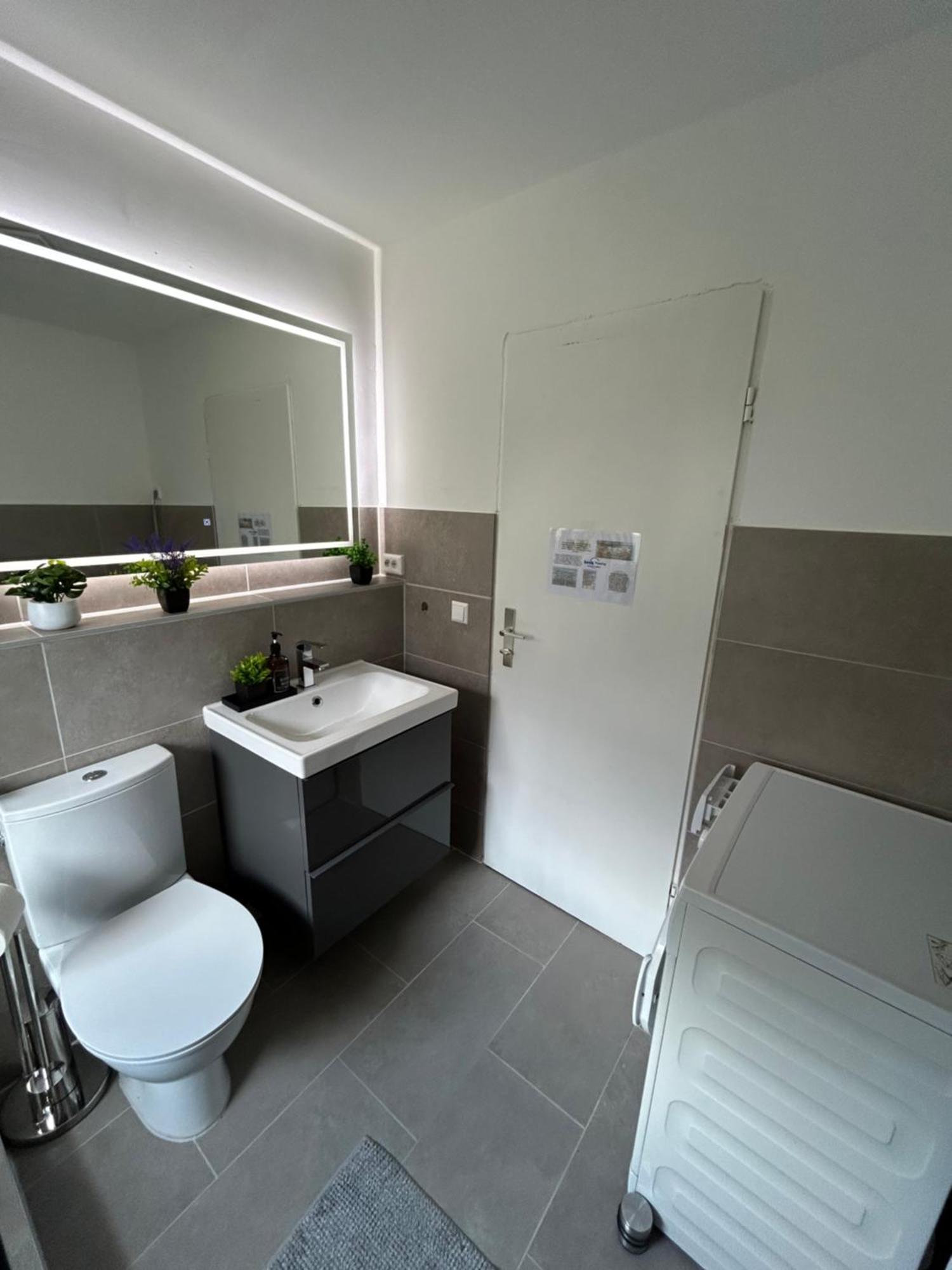 Renovated Flat - Prime Location Near Marienplatz Apartman Stuttgart Kültér fotó